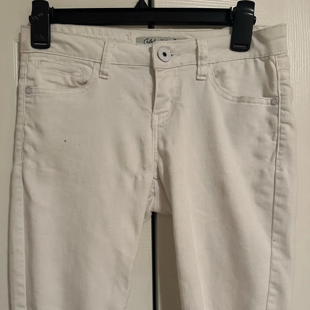 Celebrity Pink Jeans - Picture 3 of 5